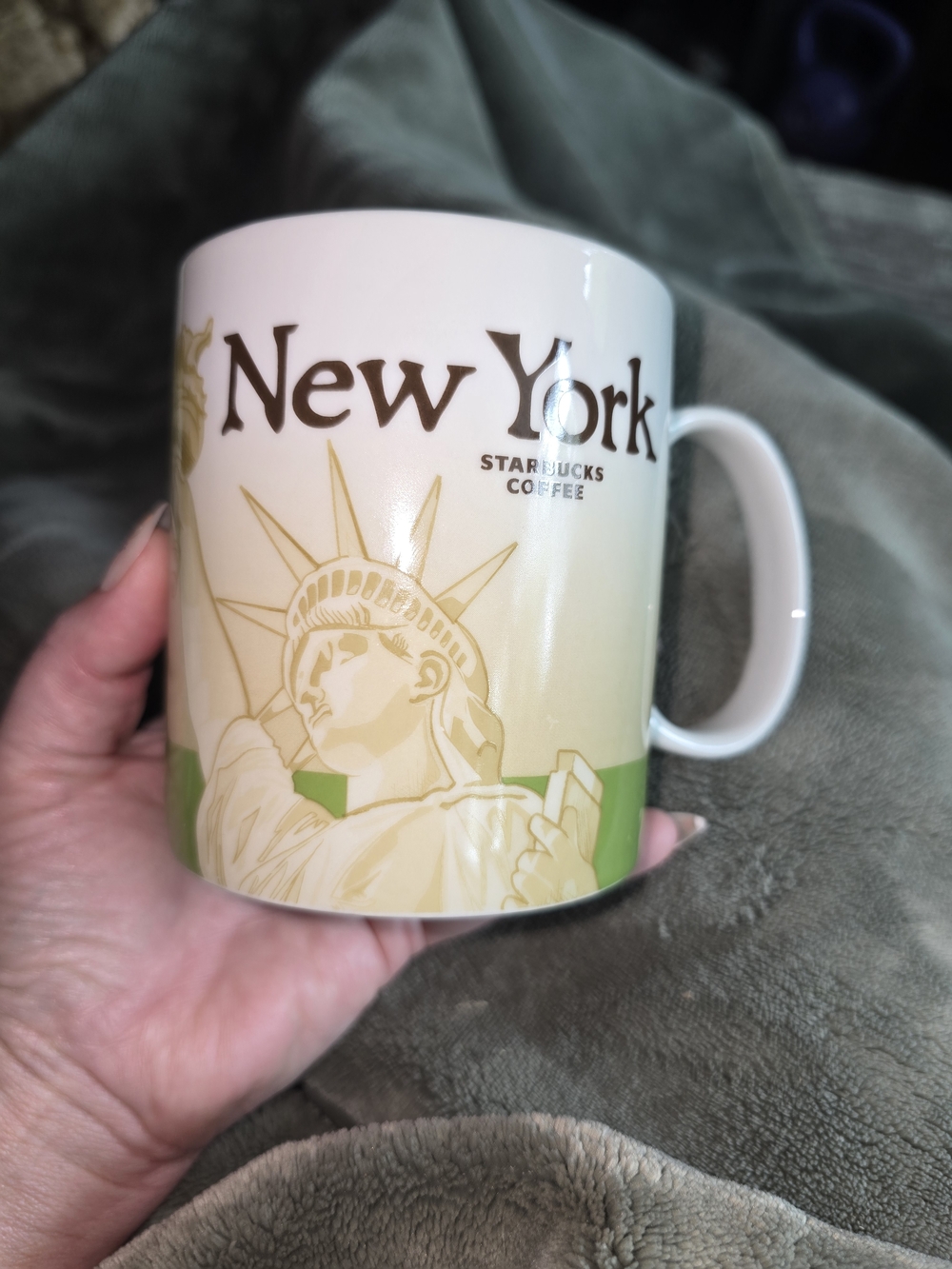 Starbucks New York Global Icon Series Coffee Mug